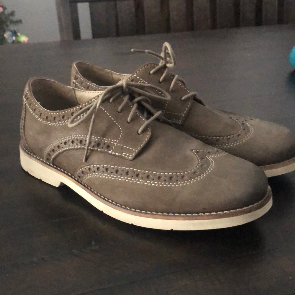 Men’s Bostonian shoes size 7.5